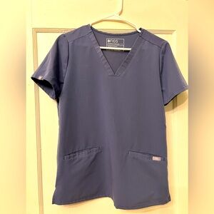 Figs Casma Scrub Top- SMALL - Space Navy. In GREAT condition.